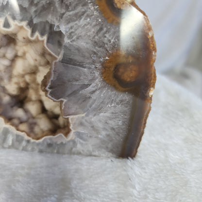 Half Agate Geode Cutbase