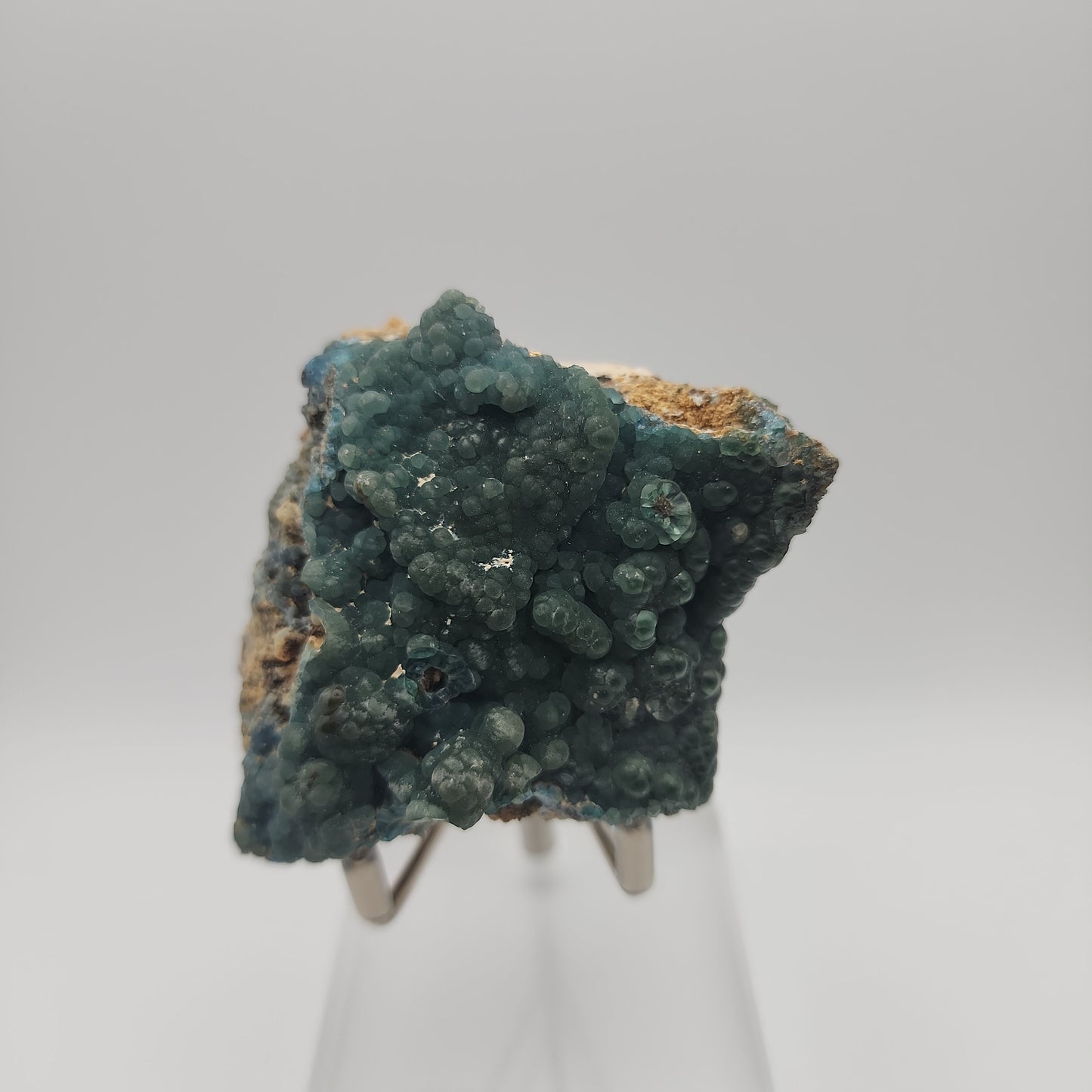 Plumbogummite